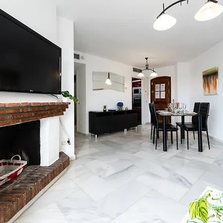 Malagasuite Puerto Marina Apartment Benalmadena