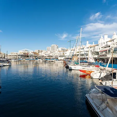 Apartment Malagasuite Puerto Marina